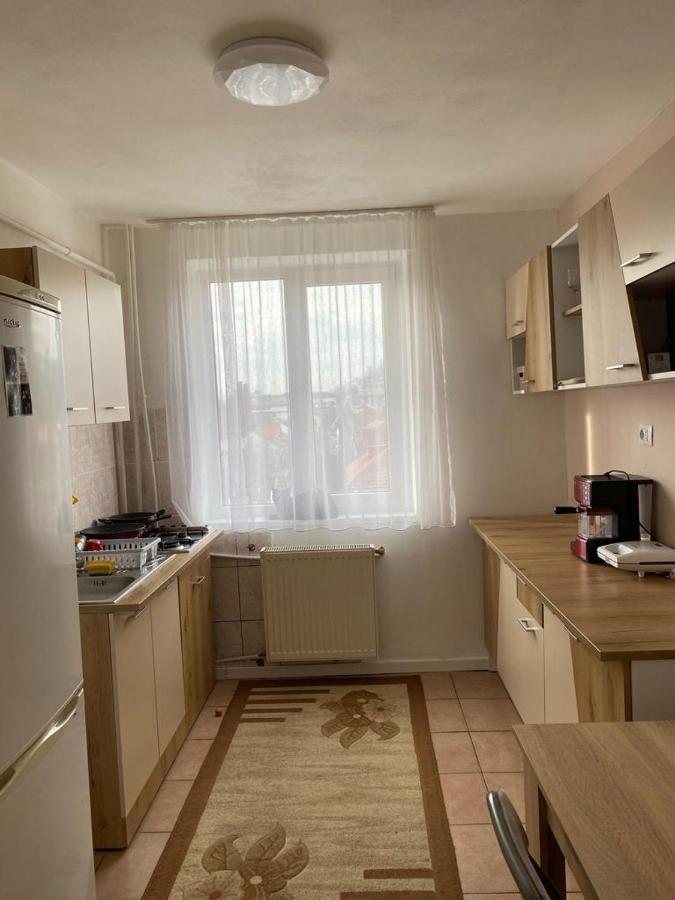 Apartament Centru Lägenhet Râmnicu Vâlcea Exteriör bild